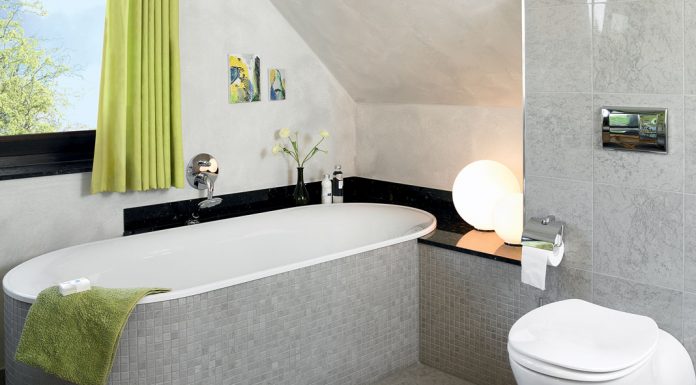 Bagno sottotetto | Come disporre i sanitari bagno sottotetto