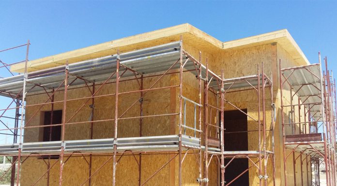 Isolamento a cappotto per case in legno performanti e protette