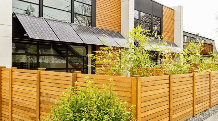Recinzione in legno e altri materiali | Scelta, tipologie e accessori recinzione in legno