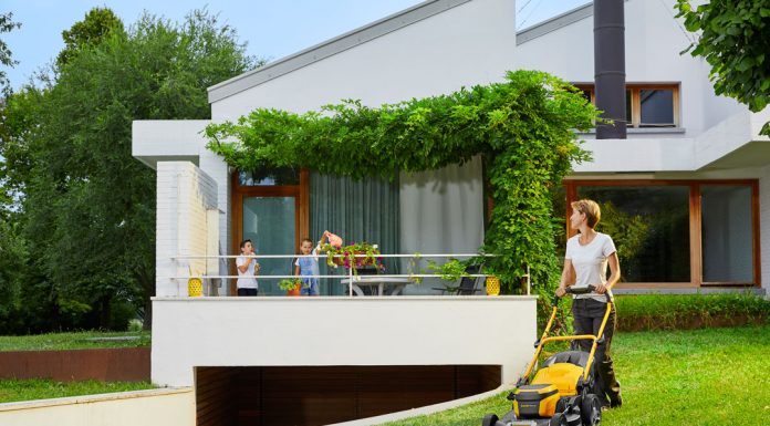 Combi 50 S AE | Il tagliaerba al litio che funziona a scoppio tagliaerba-a-litio
