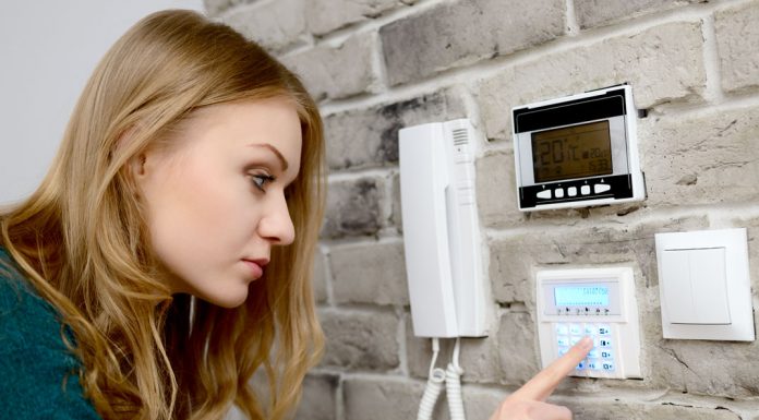 Antifurto casa | Meglio con o senza fili? Come si installa? Quali prezzi?