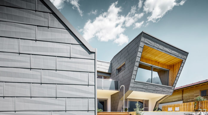 Fra le Dolomiti Tirolesi un’architettura contemporanea con rivestimenti PREFA