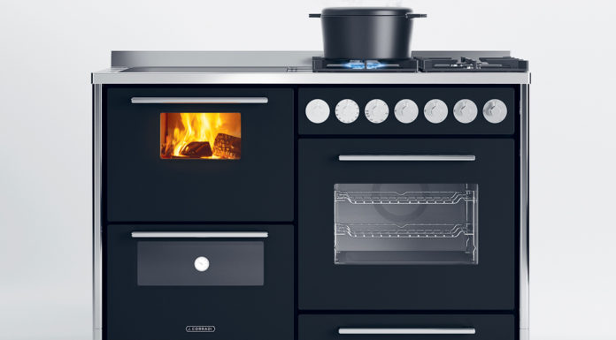 Cucinare e riscaldare con Moderna, la nuova collezione di cucine a marchio J.Corradi