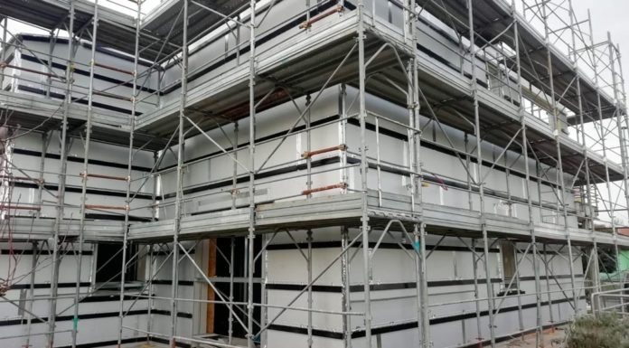 Superbonus 110%: riqualificazione di due villette isotec parete