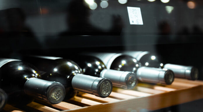 Come organizzare la propria collezione di vini