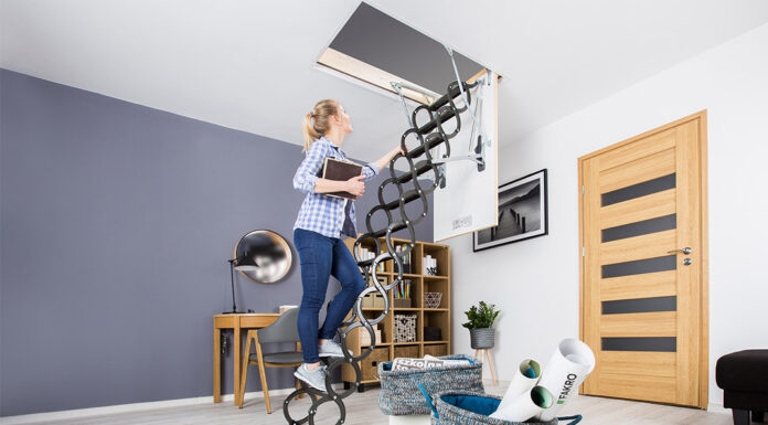 Scala a forbice LST FAKRO per spazi ridotti