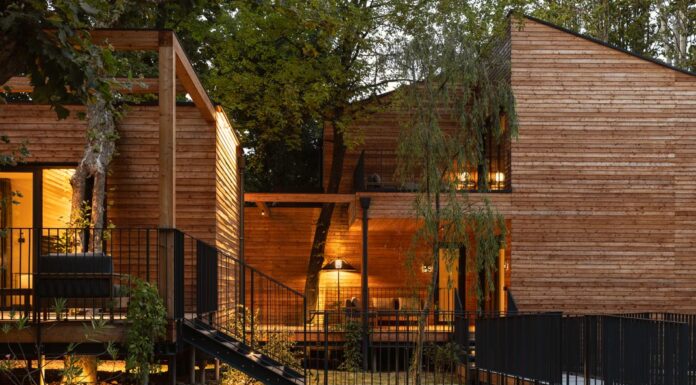 Accoglienza a emissioni zero: Studio Apostoli firma i Preistoriche Green Lodge