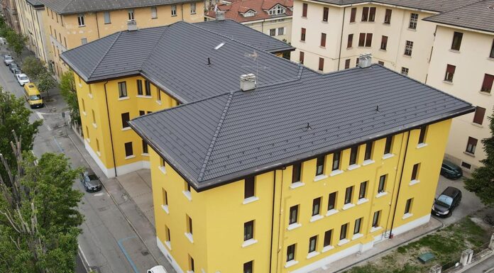 Riefficientamento energetico di un condominio ad Aosta con Isotec XL in copertura di Brianza Plastica Isotec XL in copertura