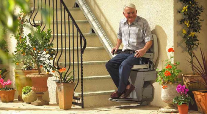 Giornata internazionale delle persone anziane: sette over 64 su dieci si definiscono molto attivi e pieni di hobby