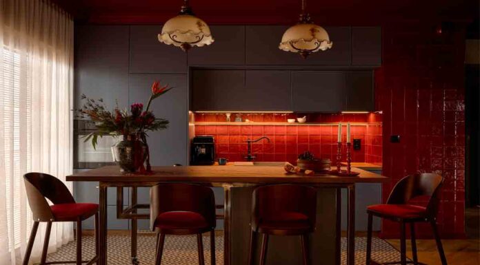 Interior folk: tradizione slava, colore ed eclettismo per un abitare contemporaneo