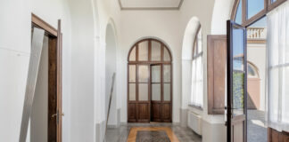 Soppalco in casa: camere in quota in un ex asilo ristrutturato ristrutturazione edificio storico