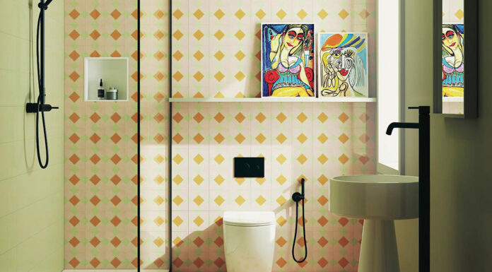 Progettare un bagno piccolo attraverso spazio, geometrie e colore con Damast